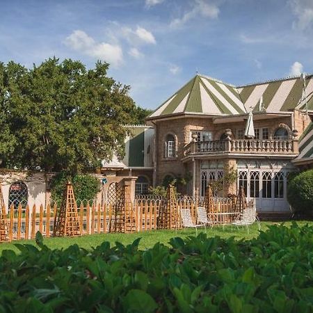 Schoon Huis Manor Кемптън Парк Екстериор снимка