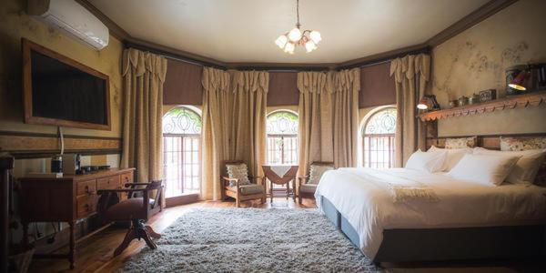 Schoon Huis Manor Кемптън Парк Екстериор снимка